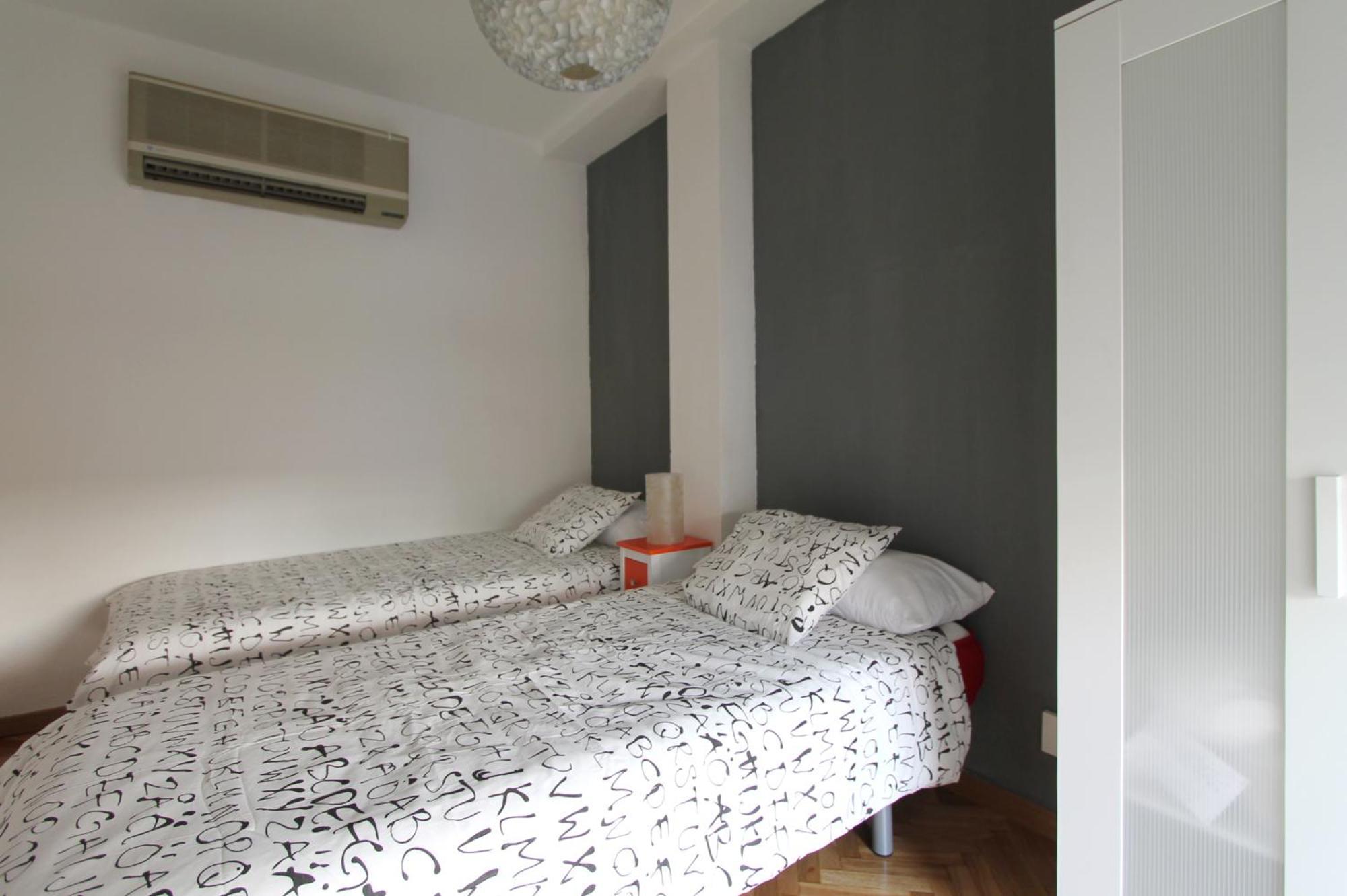 Apartamentos Goyescas Deco マドリード 部屋 写真