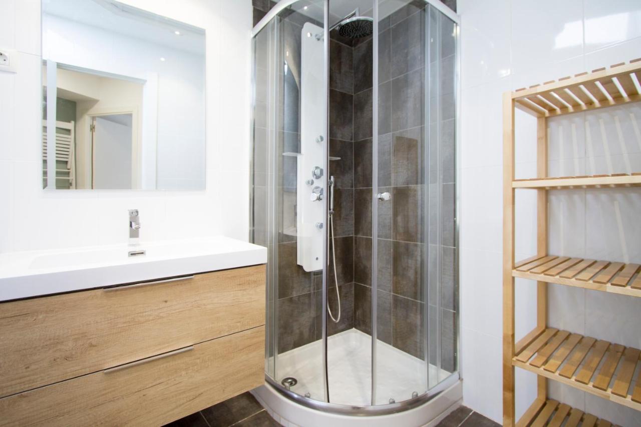 Apartamentos Goyescas Deco マドリード エクステリア 写真