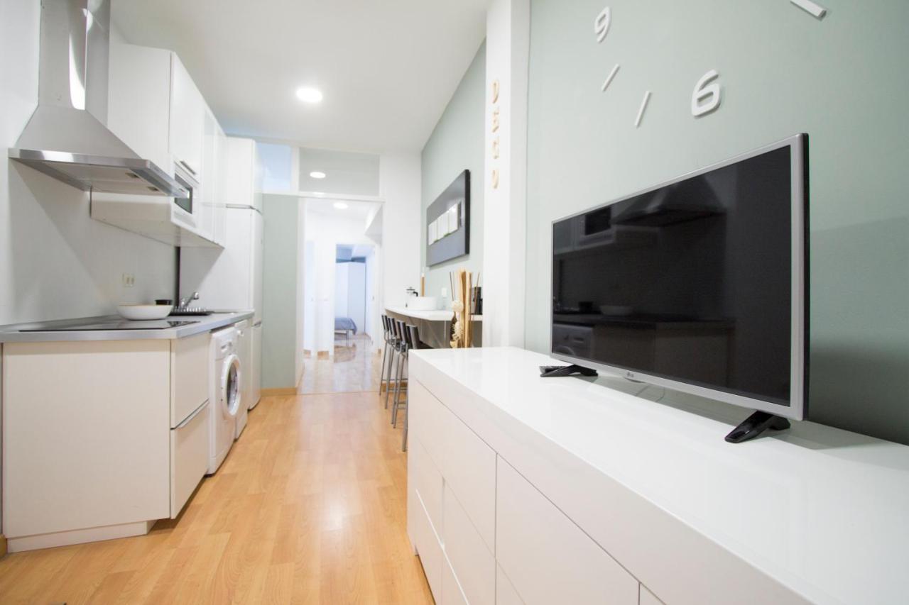 Apartamentos Goyescas Deco マドリード エクステリア 写真